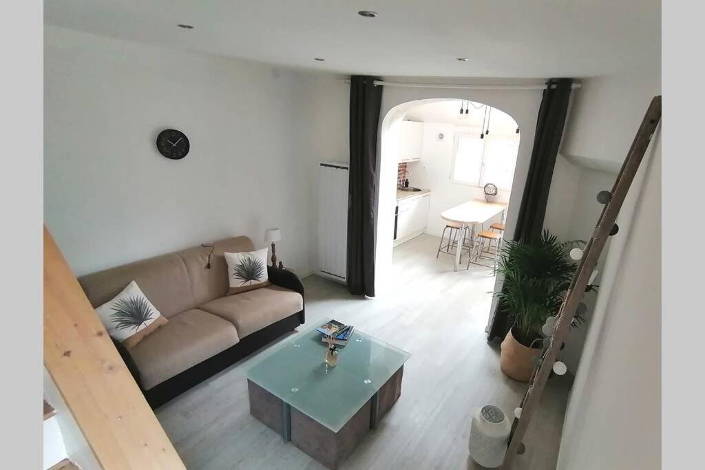 Les Etapes Chartraines Parking Wifi Jaccuzi Apartamento Chartres Exterior foto