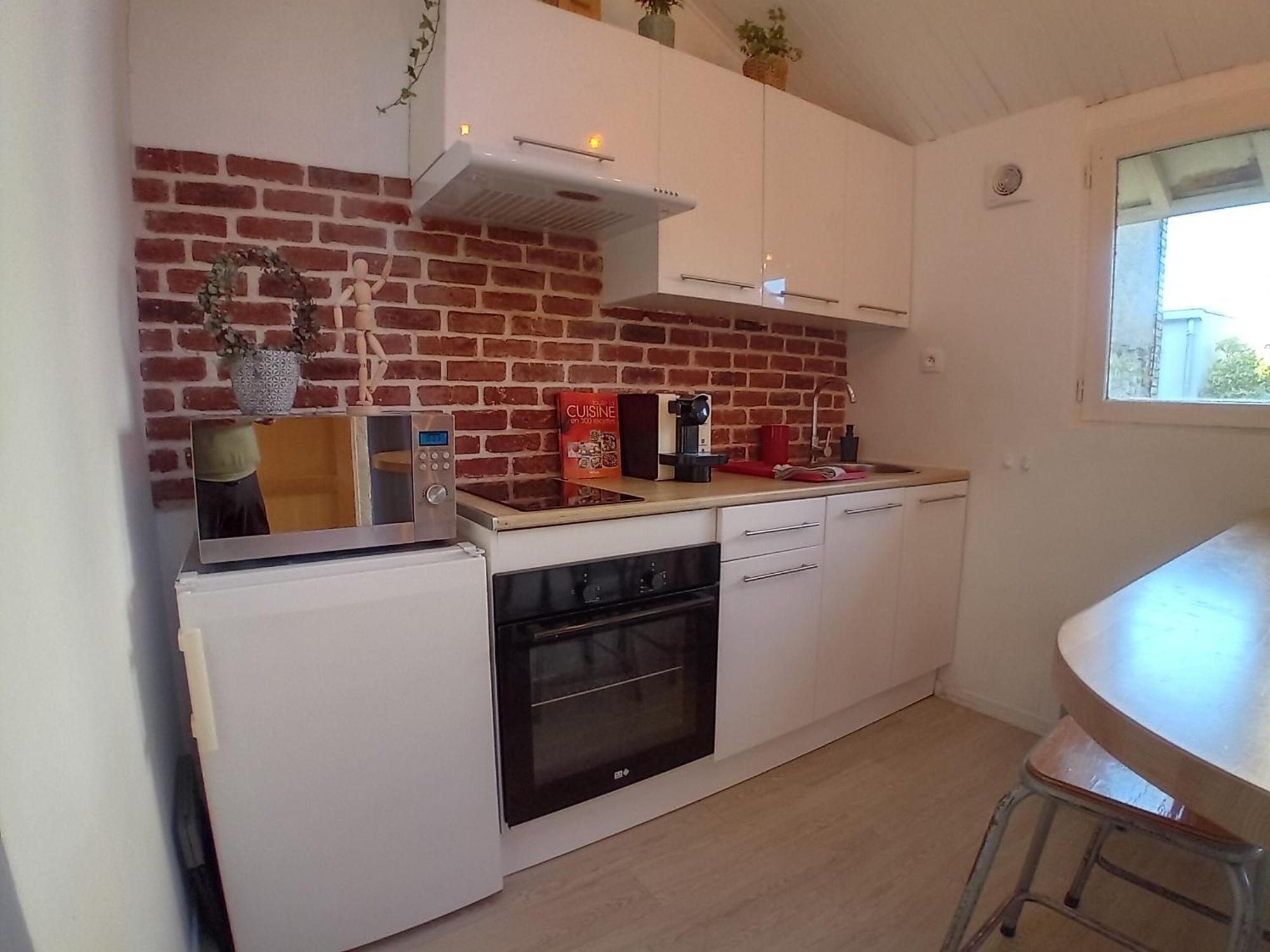 Les Etapes Chartraines Parking Wifi Jaccuzi Apartamento Chartres Exterior foto